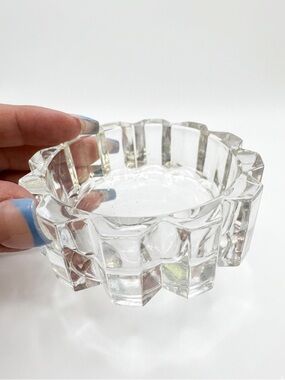 Vintage Hoya Crystal Ashtray Trinket Jewelry Dish Geometric Clear Tray Round